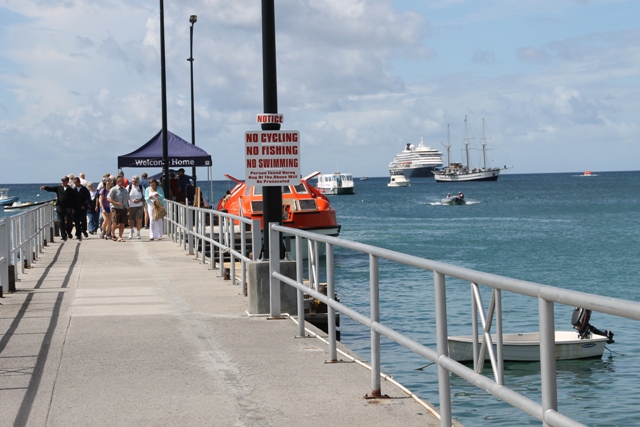 Cruise passengers from ships docked at the Charlestown Port in Nevis during the 2016/17 Cruise Season (file photo)